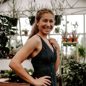 Meet your Posher, Elizabeth